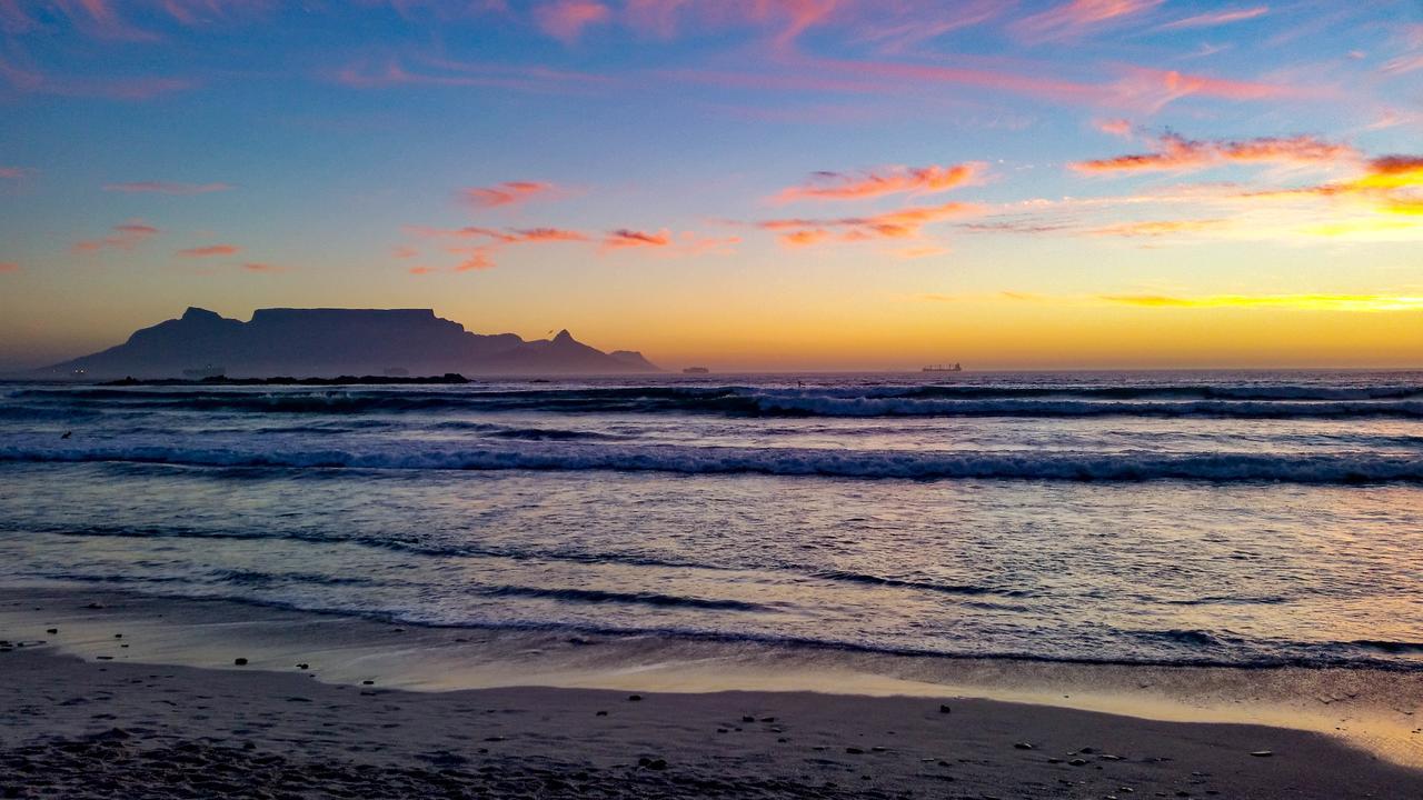 Heaven On Earth - Blouberg Beachfront Self-Catering Apartment Bloubergstrand Extérieur photo